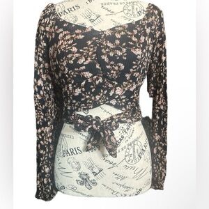 Japna Floral Long Sleeve Crop Top